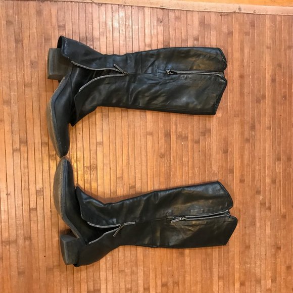 Donald J. Pliner Equestrian Boot 6 1/2 M - Picture 8 of 10